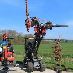 Een van de machines op het plein.